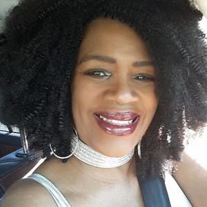 Meet your Posher, Deborah